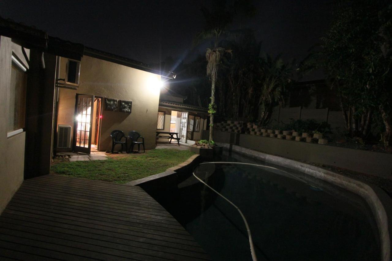Al Marrakesh Guest House Ballito Exterior foto